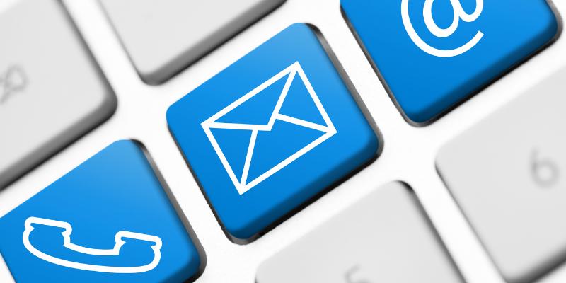 Sử dụng mạng xã hội viên để liên lạc